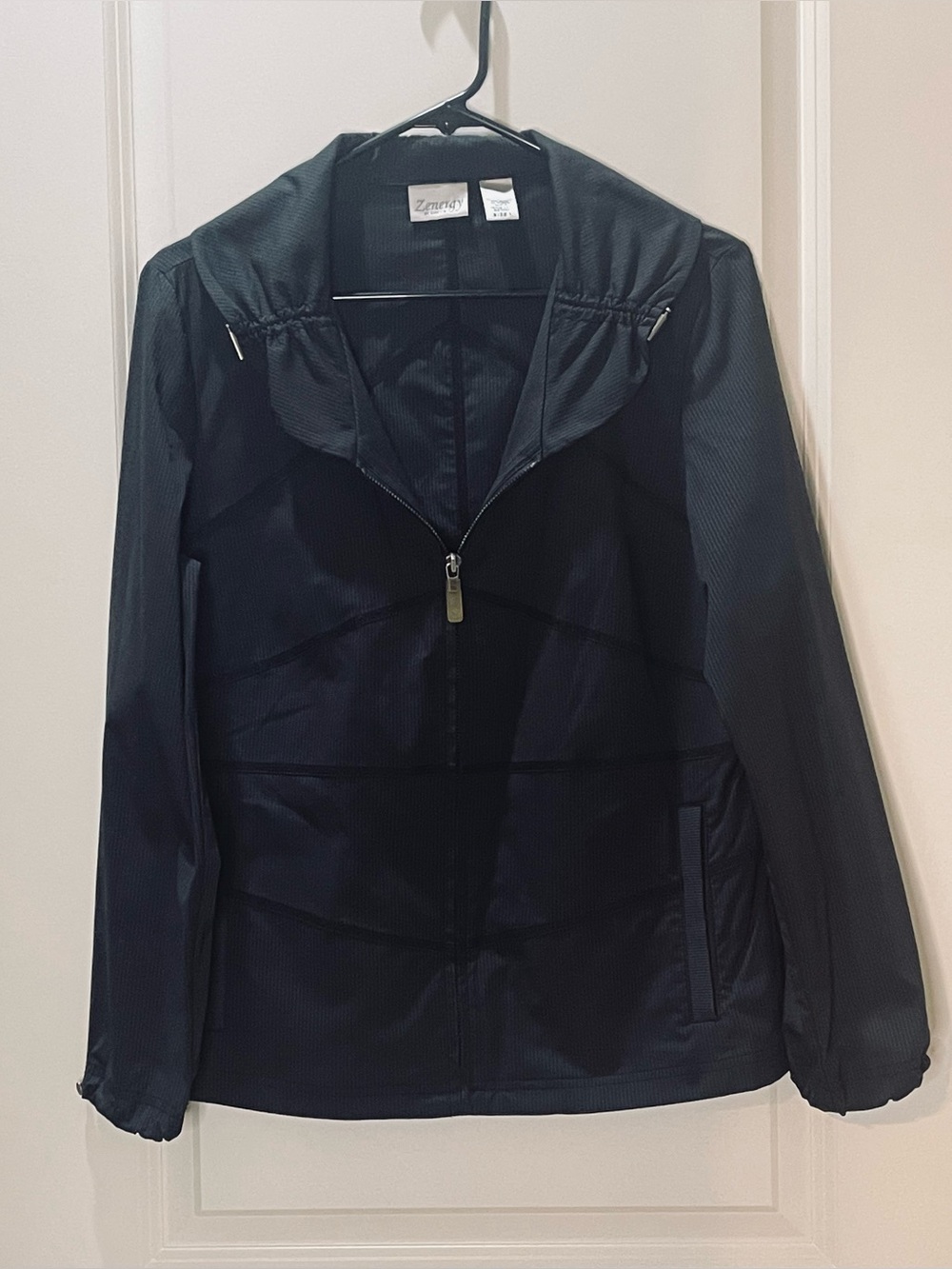 Zenergy Black Lightweight Jacket 1 M